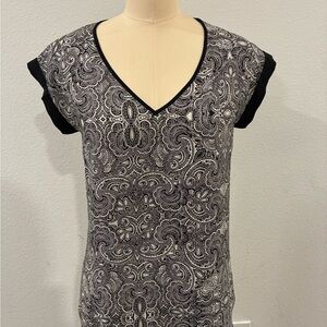 Express Black and White Paisley Short Sleeve Top
